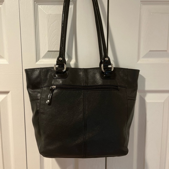 Tignanello bag in EUC! - Picture 6 of 7